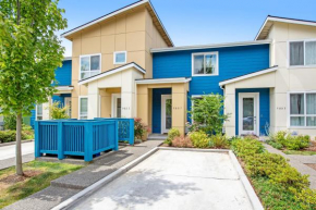 Blue Emerald, Seattle